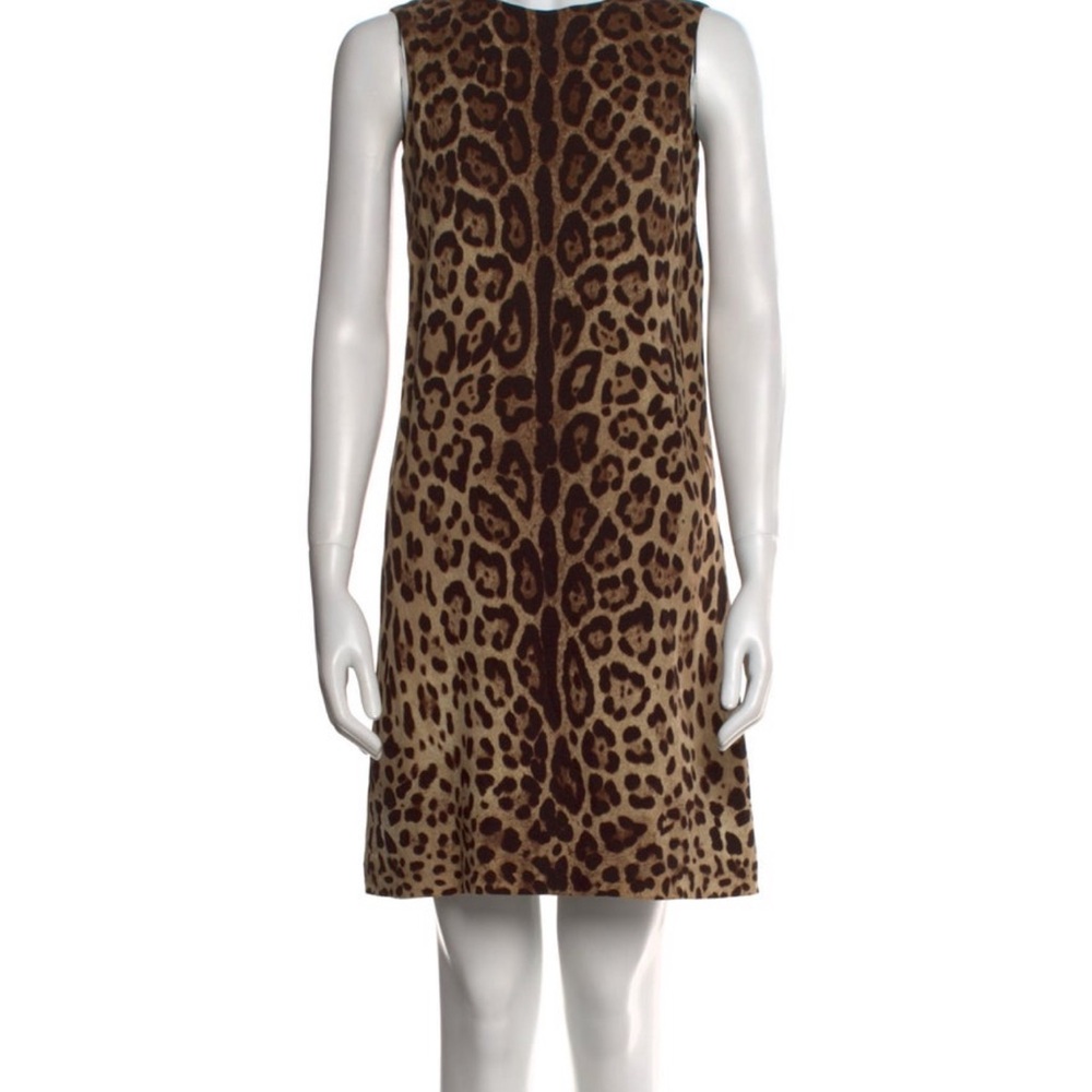 Dolce & Gabbana Leopard Print Sleeveless Dress